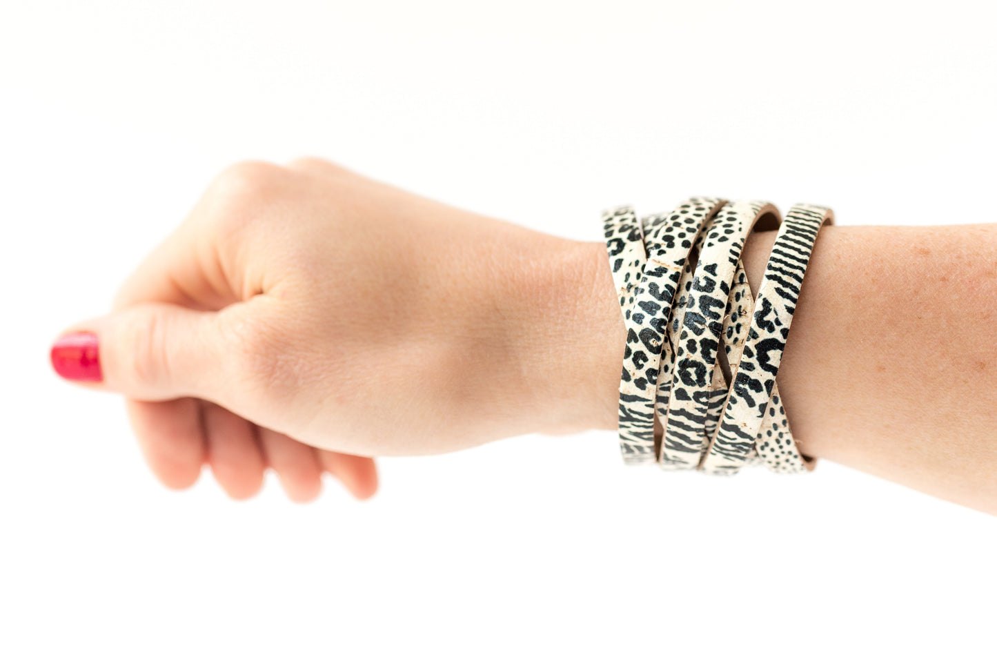 Leather Bracelet / Skinny Sliced Wrap Cuff / Ivory Random Cork