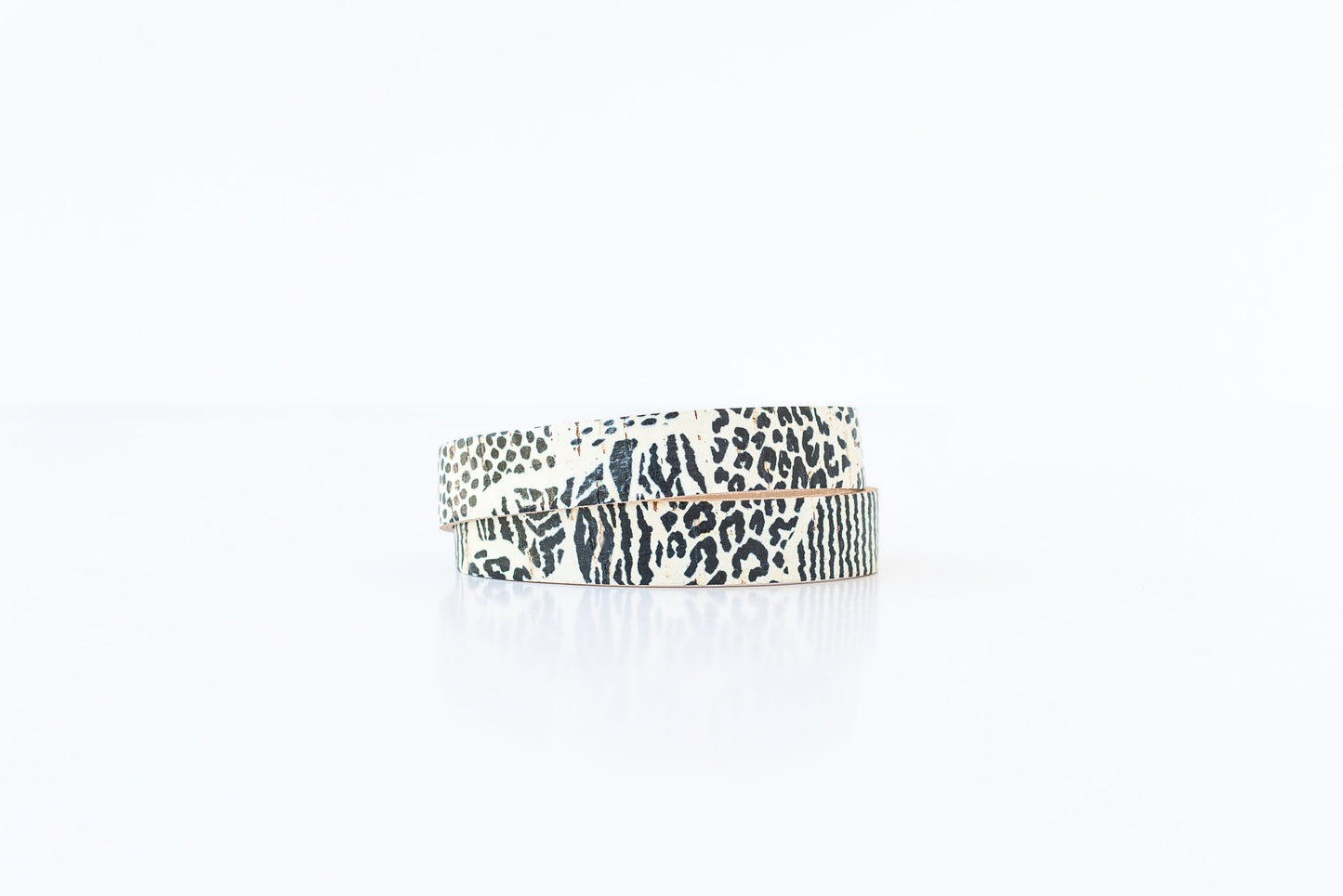 Leather Bracelet / Slim Wrap Cuff / Ivory Random Cork