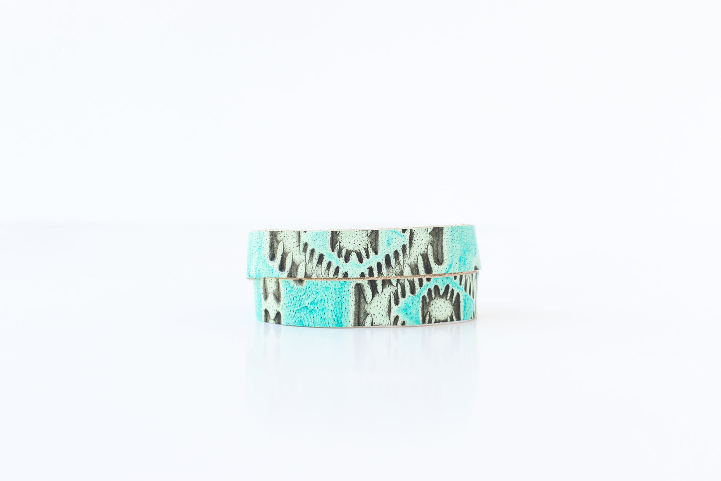Leather Bracelet / Slim Wrap Cuff / Arizona Turquoise / Small