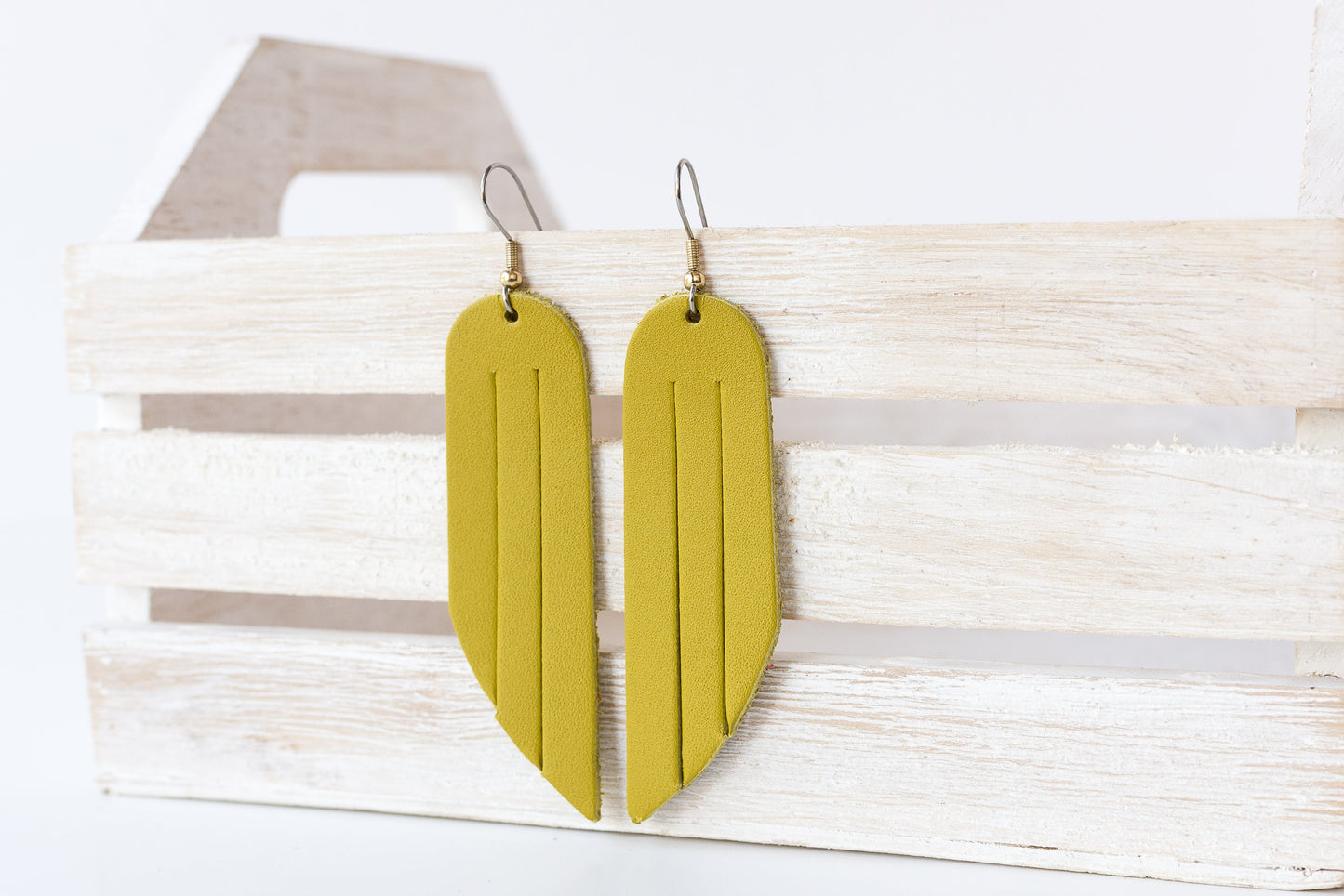 Leather Earrings / Fringe / Pear