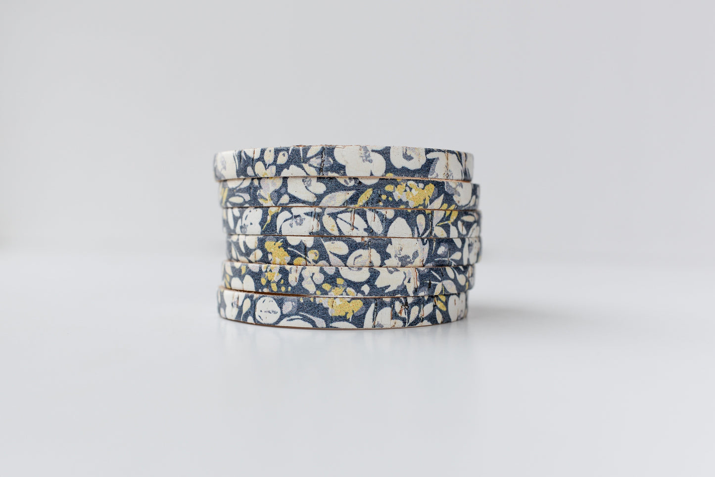Leather Bracelet / Original Sliced Cuff / Navy Poppies Cork / Extra Large