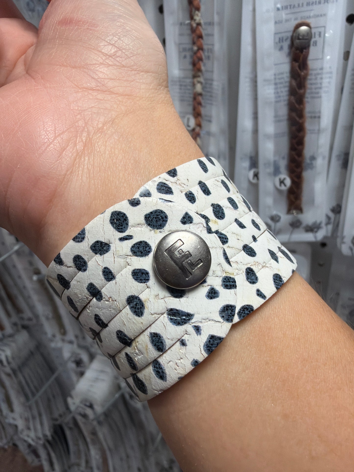 Dottie Cork Sliced Cuff - Regular