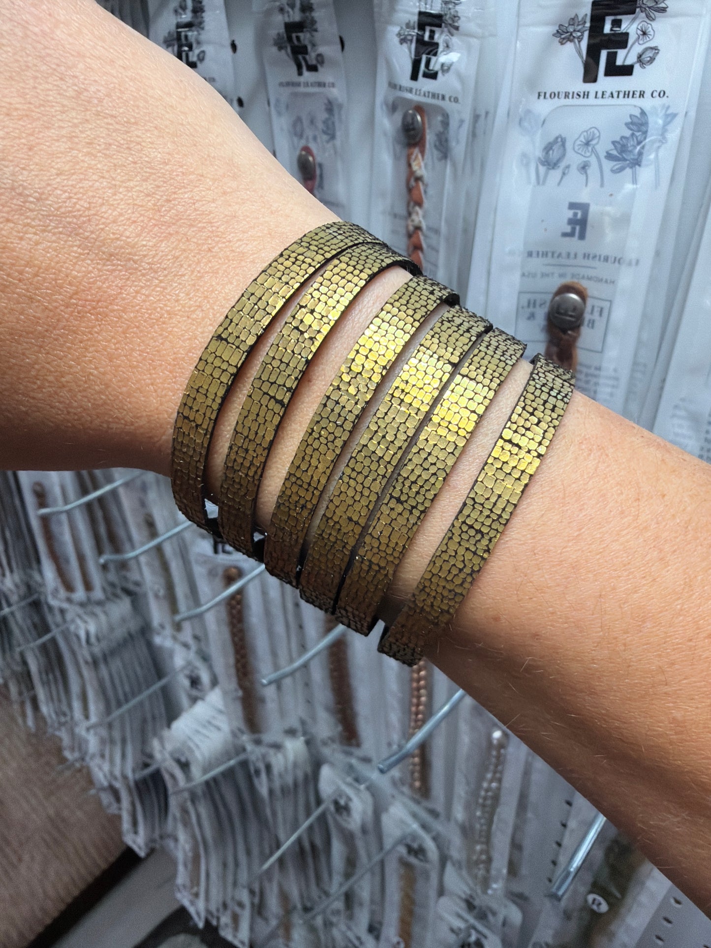 Volcanic Sparkle Sliced Cuff - Regular
