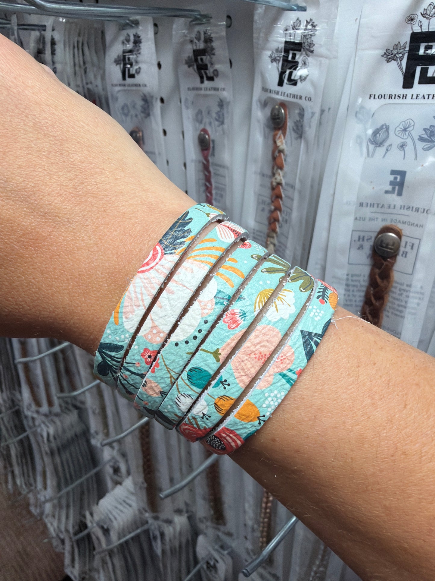 Spring Bouquet Sliced Cuff - Regular