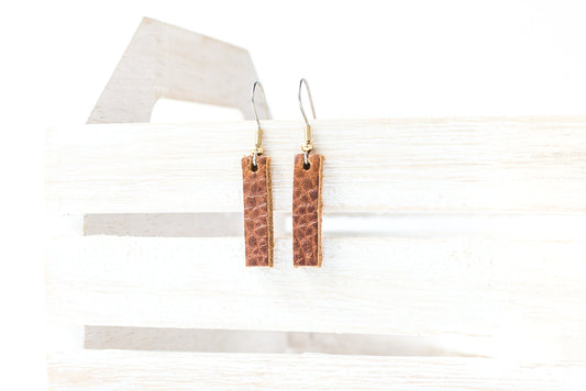 Leather Earrings / Simple Tiny / Saddle Brown