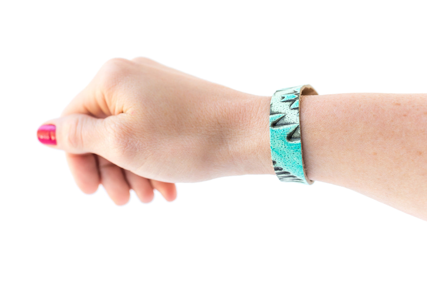 Leather Bracelet / Skinny Slim Cuff / Arizona Turquoise