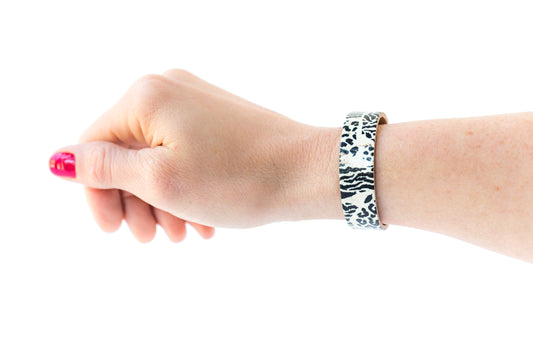 Leather Bracelet / Skinny Slim Cuff / Ivory Random Cork