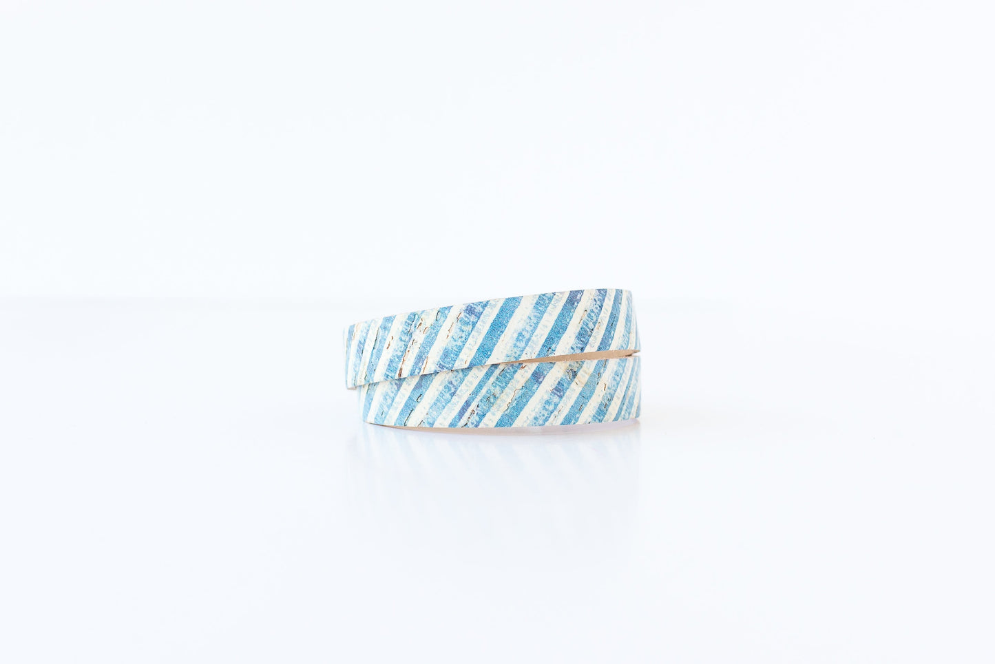 Leather Bracelet / Slim Wrap Cuff / Seaside Cork / Regular