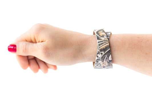 Leather Bracelet / Slim Wrap Cuff / Morning Lily / Regular