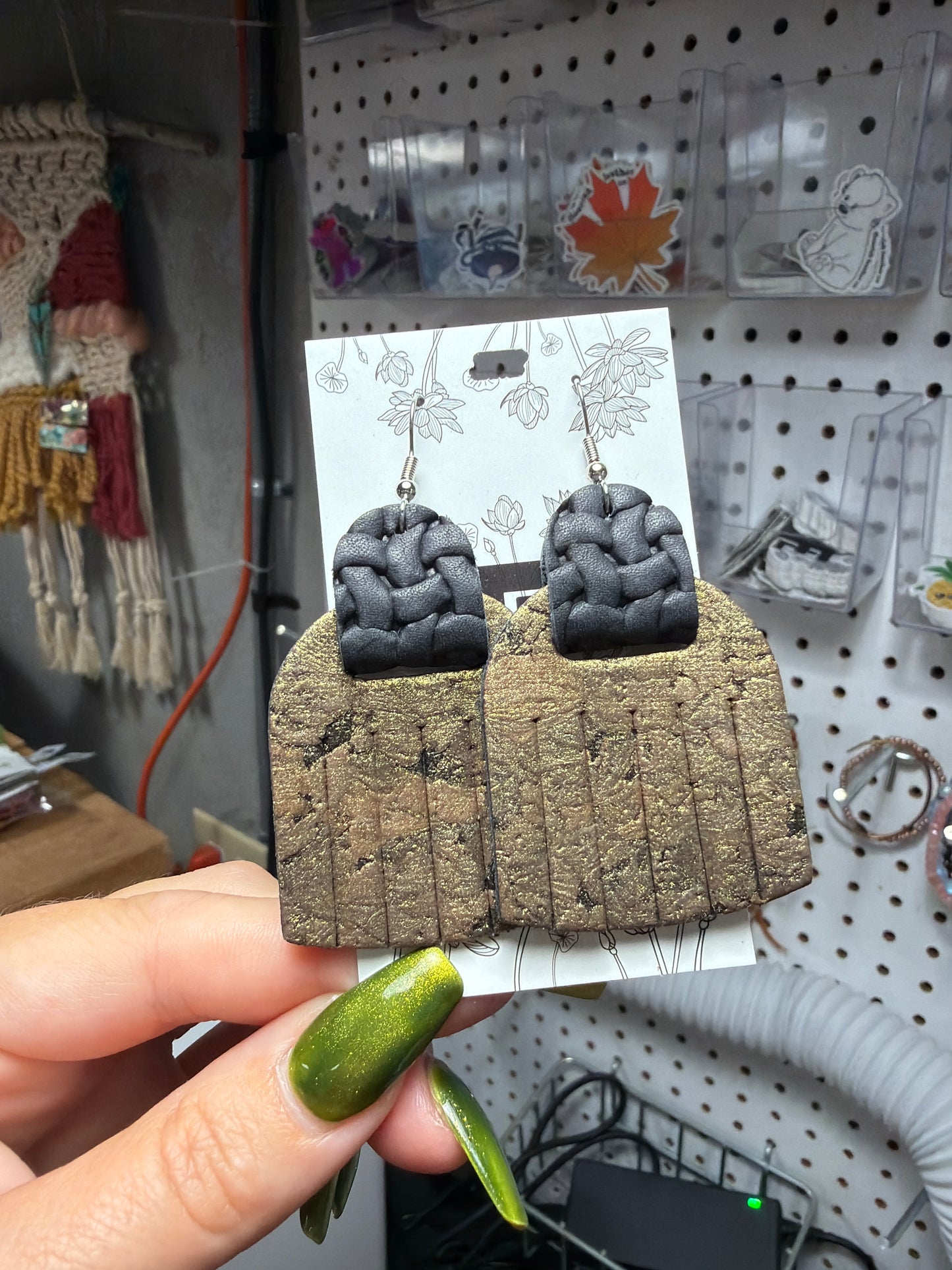 Pyrite Cork Fringies