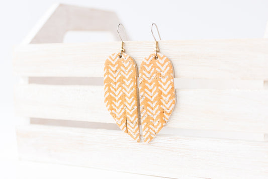 Leather Earrings / Mini Fringe / Apricot Cork
