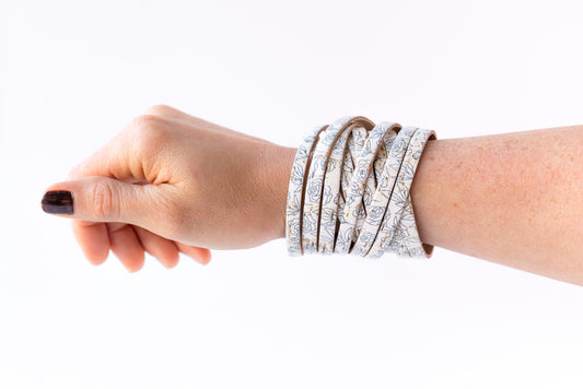 Leather Bracelet / Original Sliced Wrap Cuff / Simple Roses Cork / Large