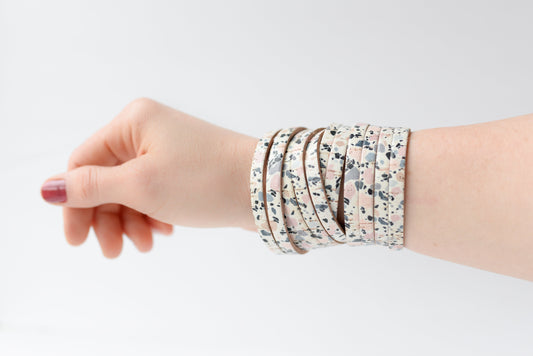 Leather Bracelet / Original Sliced Wrap Cuff / Sunset Pebbles Cork / Regular