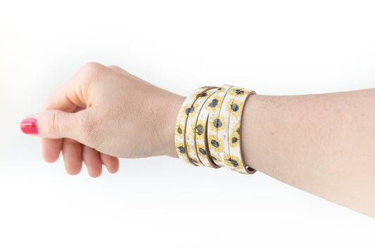 Leather Bracelet / Skinny Sliced Wrap Cuff / Sunny Flowers Cork