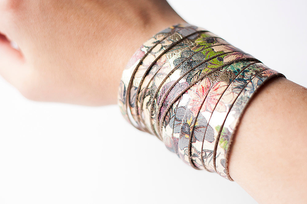 Leather Bracelet / Original Sliced Wrap Cuff / Garden Party / Small