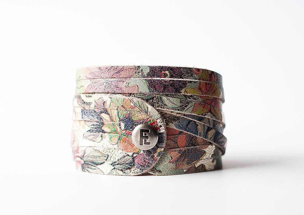 Leather Bracelet / Original Sliced Wrap Cuff / Garden Party / Small