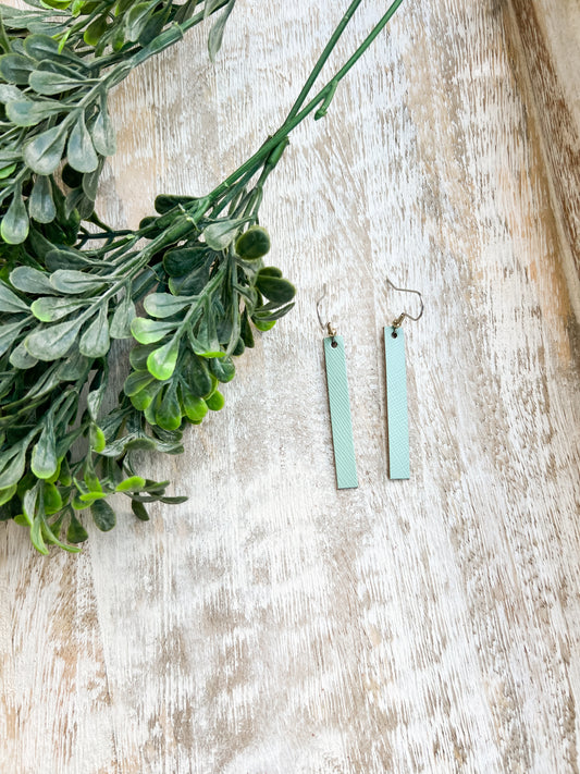Leather Earrings / Simple / Minted
