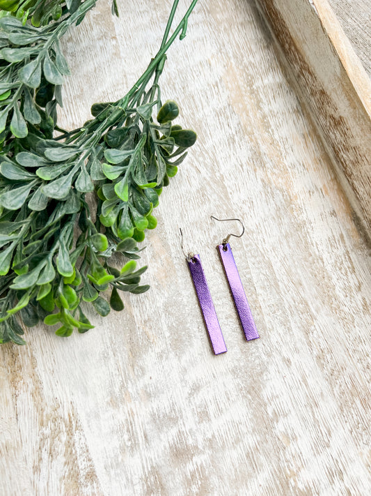 Leather Earrings / Simple / Metallic Purple