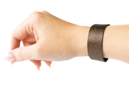 Leather Bracelet / Slim Cuff / Double Shot