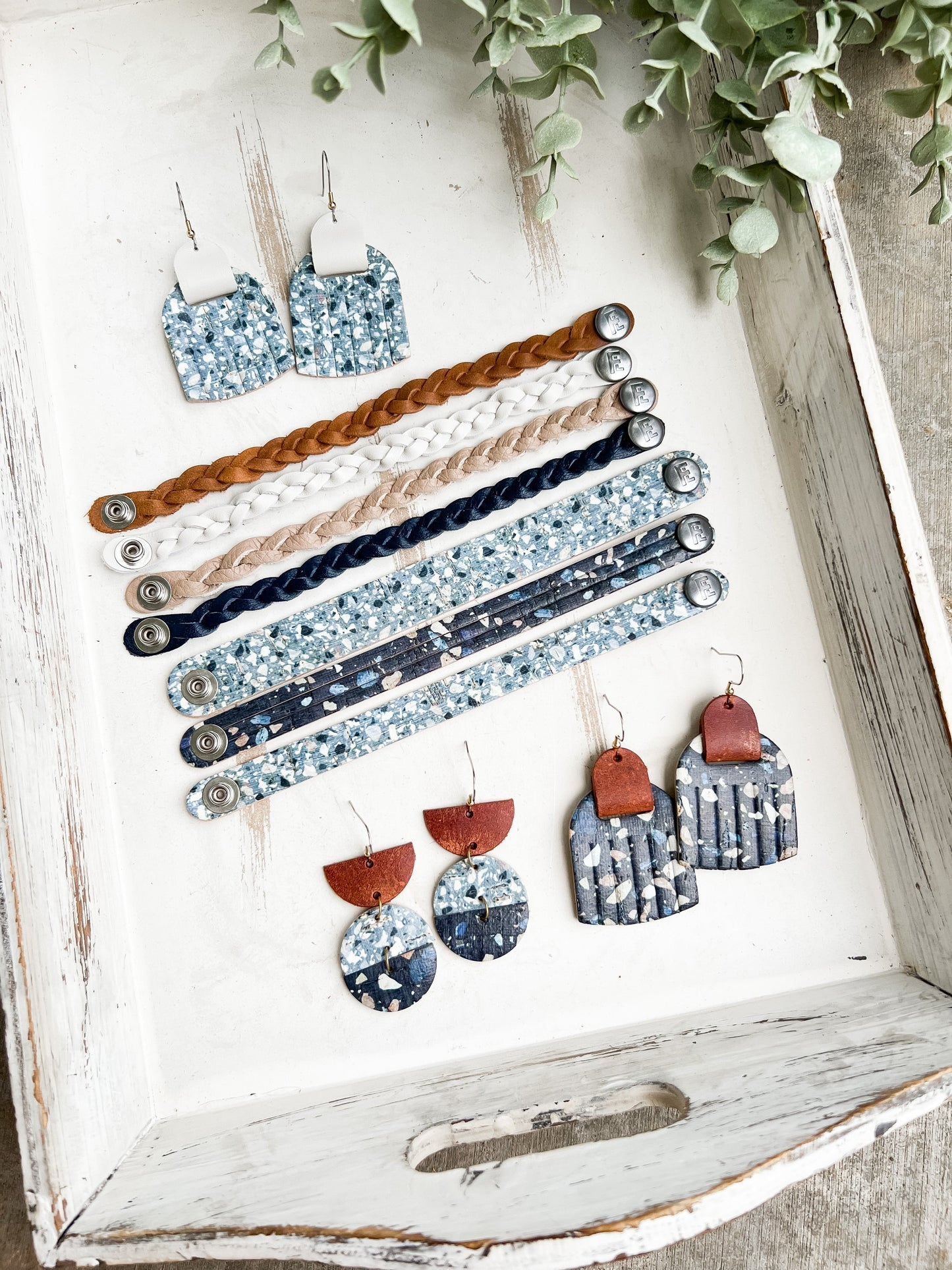 Braided Leather Bracelet / Latte