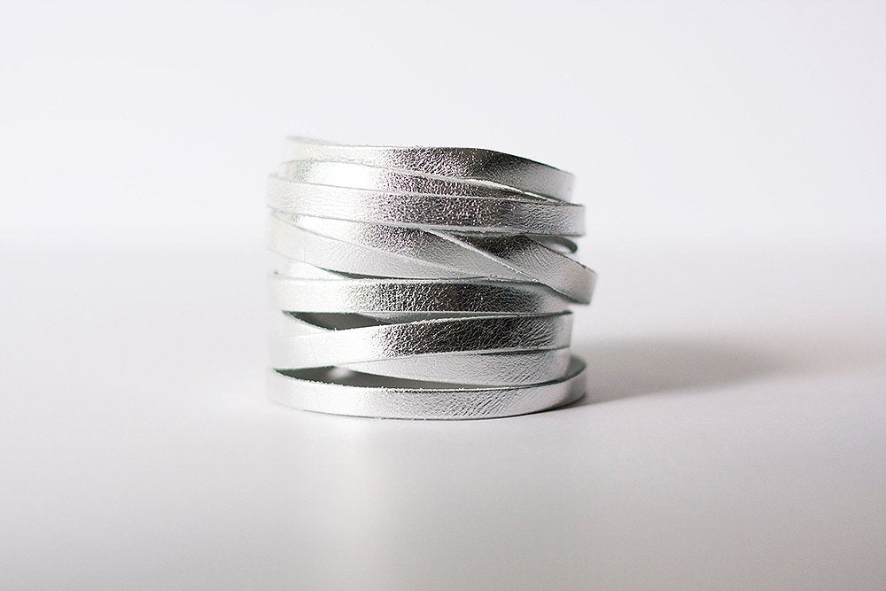 Leather Bracelet / Original Sliced Wrap Cuff / Metallic Silver / Regular